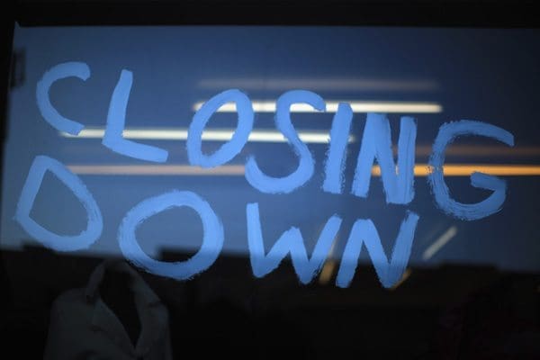 Closing-down-sign
