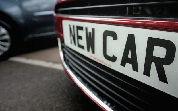 Car-sales_2421308b