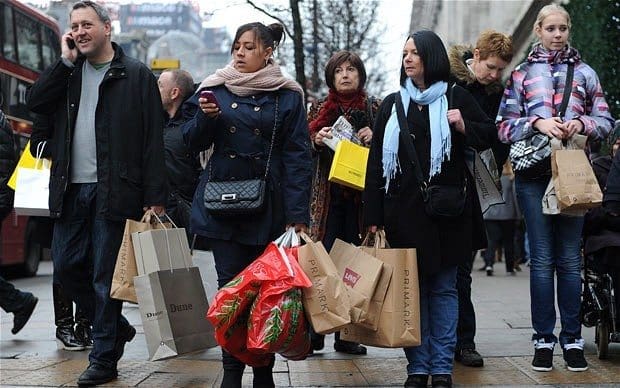 christmas-shopping_2032400b