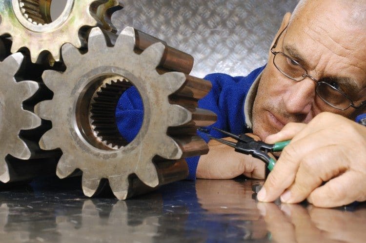 144327735-engineer_web