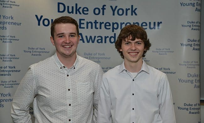 Elliott-Whiteley-and-Gareth-Humphreys.JPG-orig