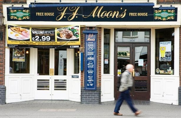 Wetherspoons-Curry-Club