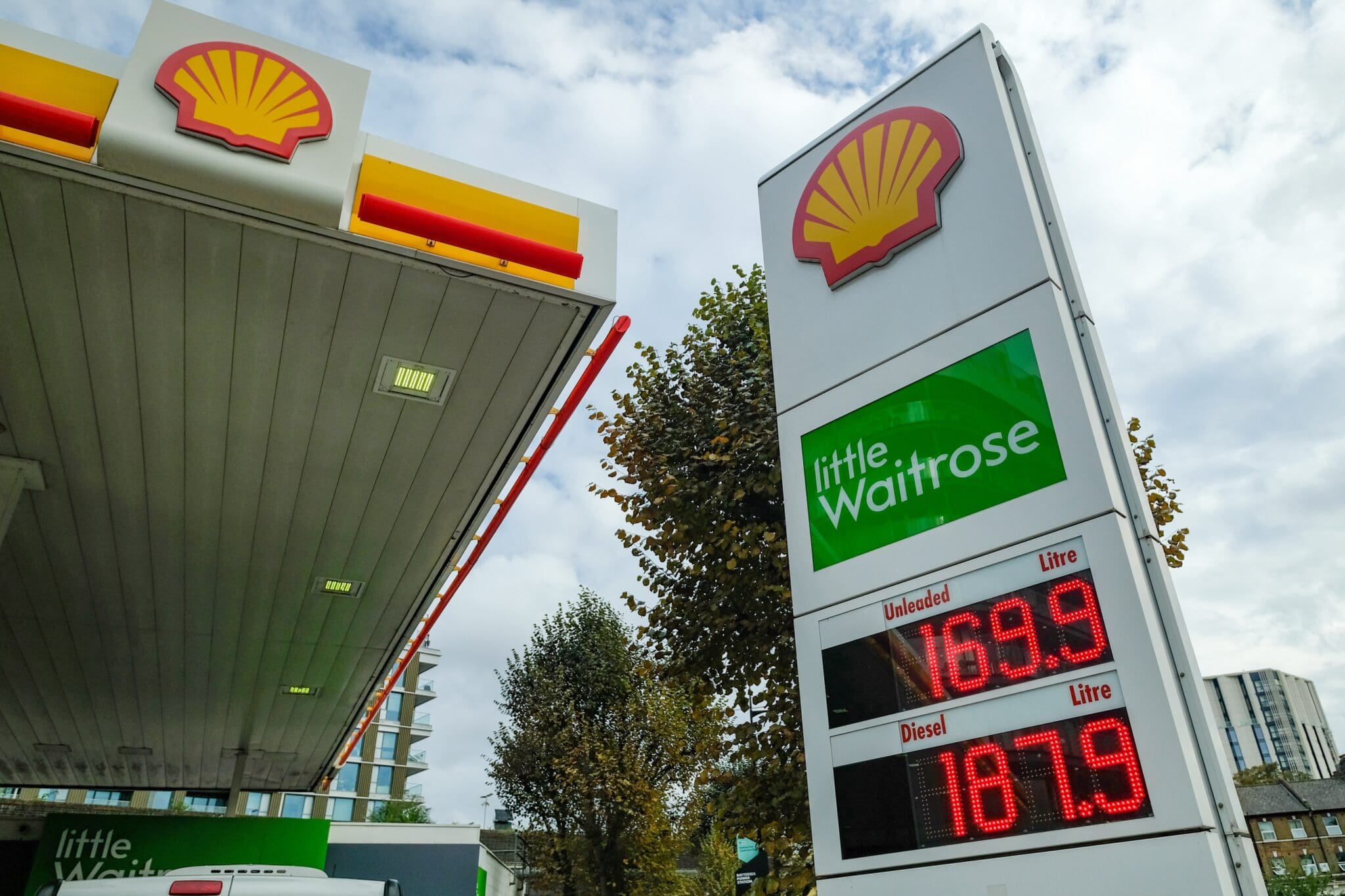 UK petrol to exceed 150p per litre as fuel prices spike after Iran conflict