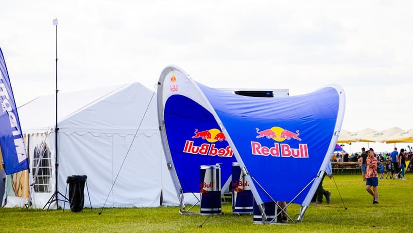 Outdoor events have become one of the most effective ways for businesses, artists, and organizations to connect with audiences. From farmers markets and trade shows to festivals and promotional events, the environment where you present your brand can significantly influence how people perceive it.