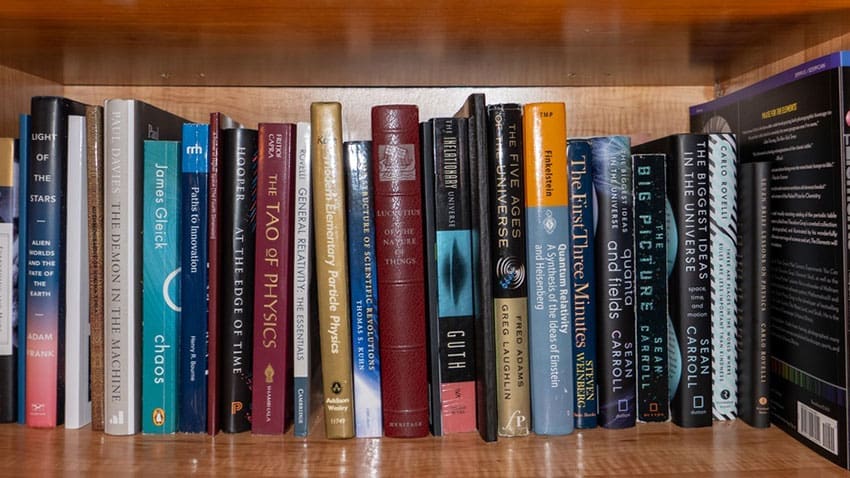 Bookshelves can often end up lining our walls filled with no longer useful reads. Sentiments are valued, but books are heavy and take up space.